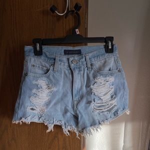 cheeky aeropostale jean shorts !
